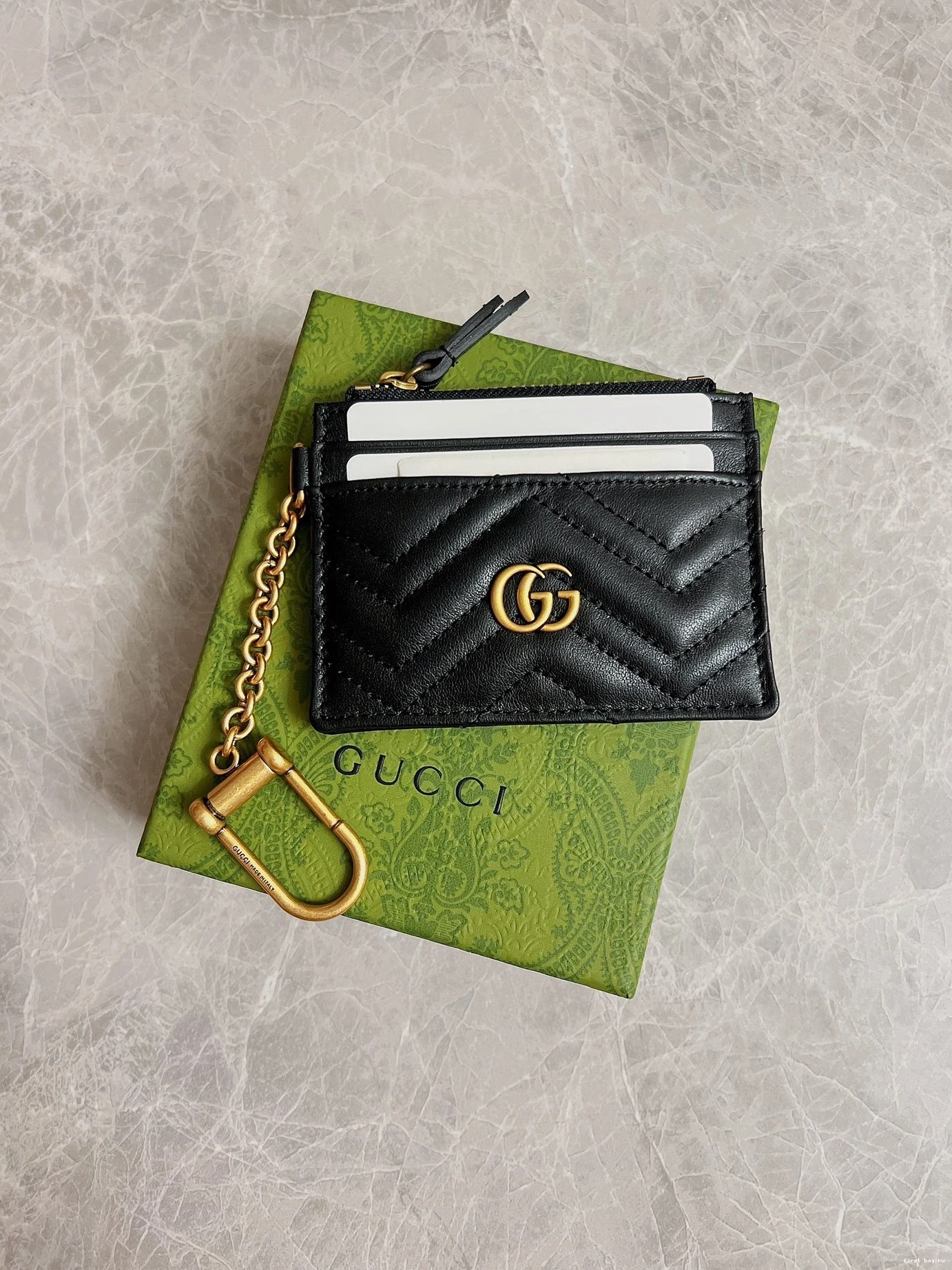 keychain GG Marmont Gucci wallet 0817